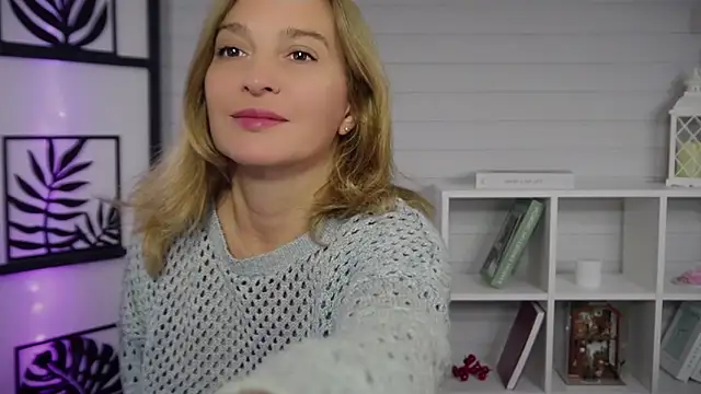 Snapshot of ms_natty chatting on October 2025 12:02:02 PM ms natty online show from October 2025 12:02:02 PM