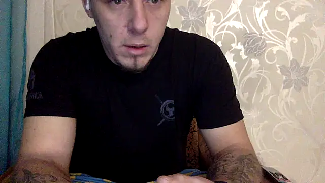 KristiDan online show from December 2025 09:41:02 PM