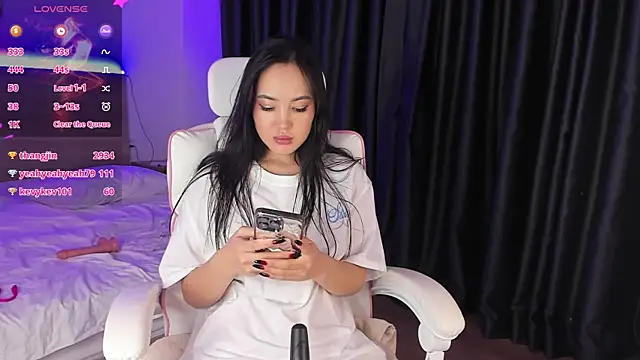 Snapshot of l1lpamp chatting on December 2024 05:23:02 PM l1lpamp online show from December 2024 05:23:02 PM