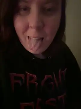 Snapshot of Sexy_Little_SlutAriel chatting on December 2024 02:09:02 AM Sexy Little SlutAriel online show from December 2024 02:09:02 AM