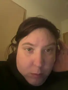 Snapshot of Sexy_Little_SlutAriel chatting on January 2025 02:04:02 AM Sexy Little SlutAriel online show from January 2025 02:04:02 AM