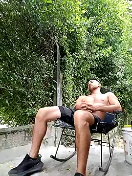 sebasxx97 online show from January 2025 04:27:02 PM