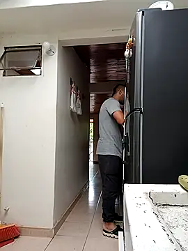 sebasxx97 online show from March 2025 04:09:01 PM