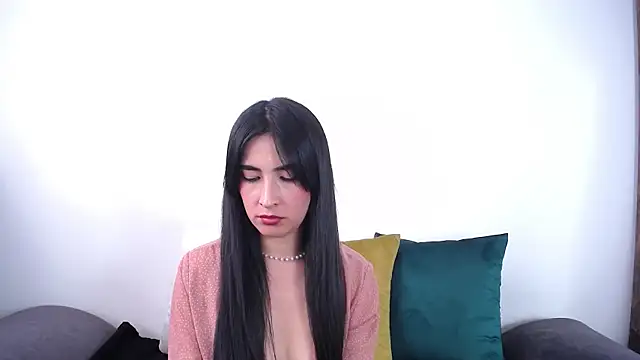 JainaRogers online show from March 2026 06:01:01 PM