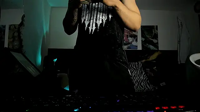 Sisoyalejo420 online show from November 2025 03:21:01 PM