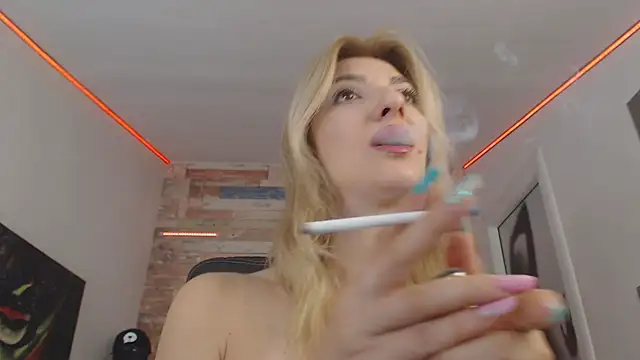 RileyLanna online show from October 2025 03:20:01 AM