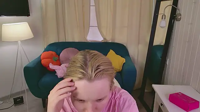 Snapshot of Beatrica_Klein chatting on June 2026 02:48:01 PM Beatrica Klein online show from June 2026 02:48:01 PM