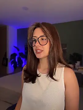 Snapshot of EmaSaenz chatting on June 2026 10:55:02 PM EmaSaenz online show from June 2026 10:55:02 PM