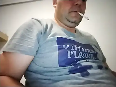 Snapshot of panchitoesp chatting on November 2025 05:48:02 PM panchitoesp online show from November 2025 05:48:02 PM