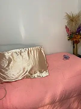 manuela star online show from February 2026 01:39:02 AM