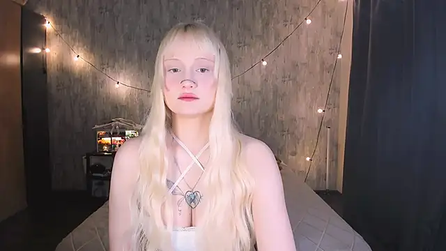 MariaMango online show from November 2025 11:53:01 PM