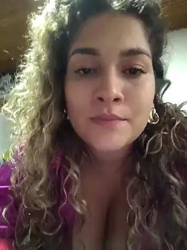 Sara smiiith211 online show from December 2024 02:49:02 AM