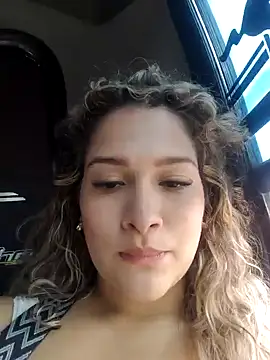 Sara smiiith211 online show from February 2025 09:04:01 PM