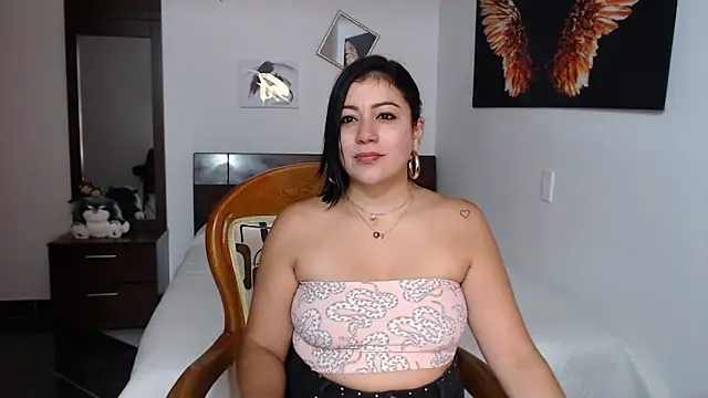 EmilyPeytonn online show from March 2025 05:04:02 PM