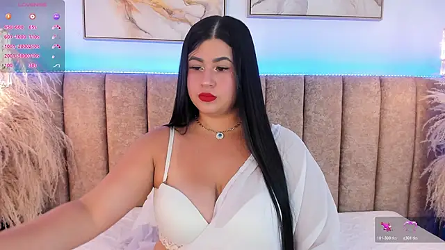 miahkumar online show from November 2025 07:03:01 PM