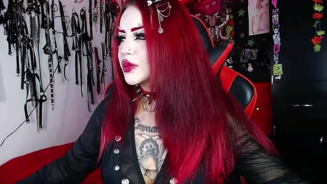 Snapshot of jannaink_ chatting on December 2024 10:20:01 PM jannaink online show from December 2024 10:20:01 PM