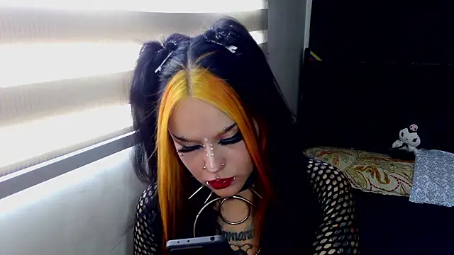 Snapshot of jannaink_ chatting on February 2025 08:42:02 PM jannaink online show from February 2025 08:42:02 PM