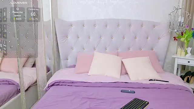 Snapshot of Damn_Bae_ chatting on March 2025 01:14:02 AM Damn Bae online show from March 2025 01:14:02 AM