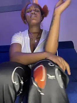 Snapshot of Cherrytowild chatting on March 2026 06:06:02 AM Cherrytowild online show from March 2026 06:06:02 AM