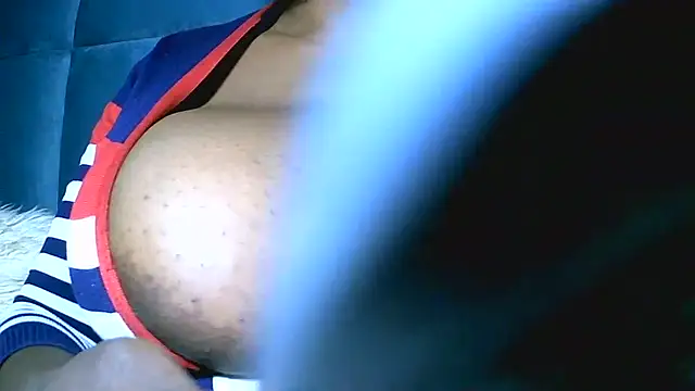 Bustypillows online show from December 2025 07:11:01 PM