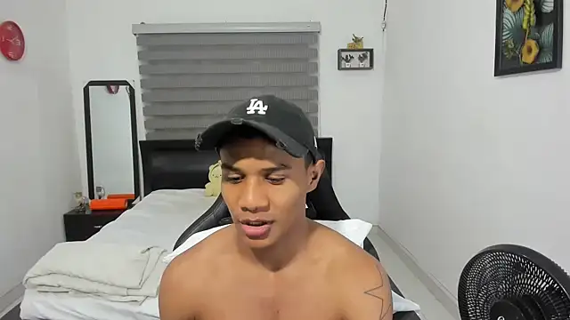 corzoethan online show from December 2025 10:40:01 PM