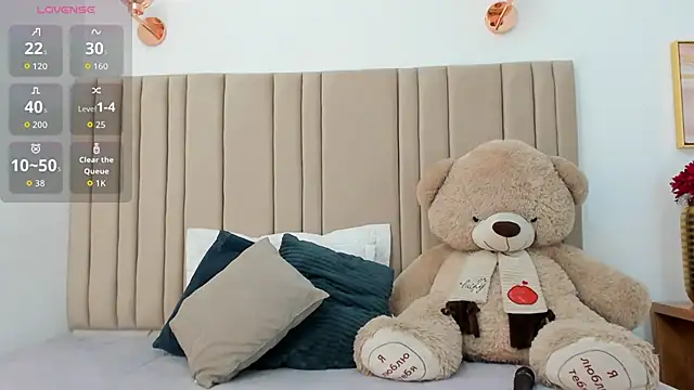 izadii online show from February 2026 06:53:02 PM