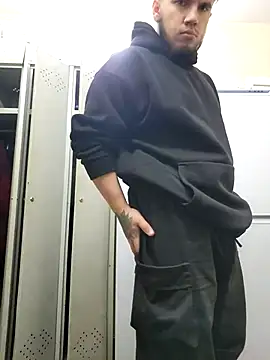 mikienn online show from December 2024 08:50:01 AM