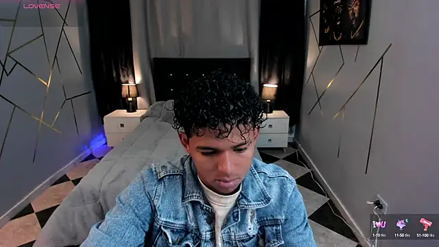 Noah Smith04 online show from January 2025 12:45:02 PM