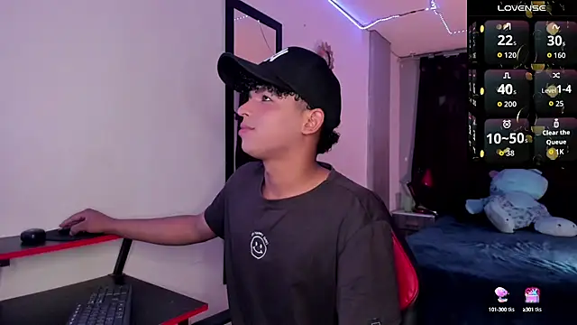 Noah Smith04 online show from September 2025 08:43:01 PM