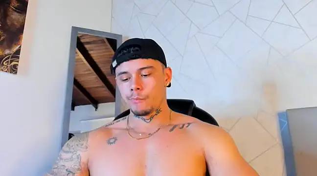 NoahhBrown online show from March 2025 06:46:01 AM