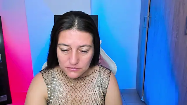 Saskyaa online show from September 2025 11:59:02 AM