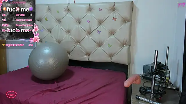 cleopatraa online show from April 2026 09:39:33 PM