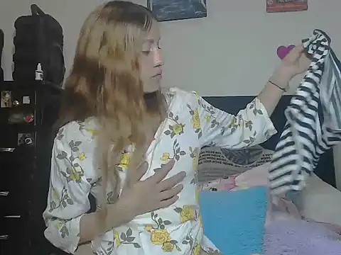 valerivegass online show from November 2025 02:17:01 PM