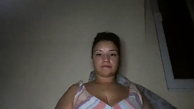 Linusya online show from September 2025 04:39:02 PM