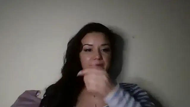 Linusya online show from October 2025 04:46:01 PM