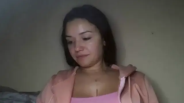 Linusya online show from October 2025 04:31:02 PM