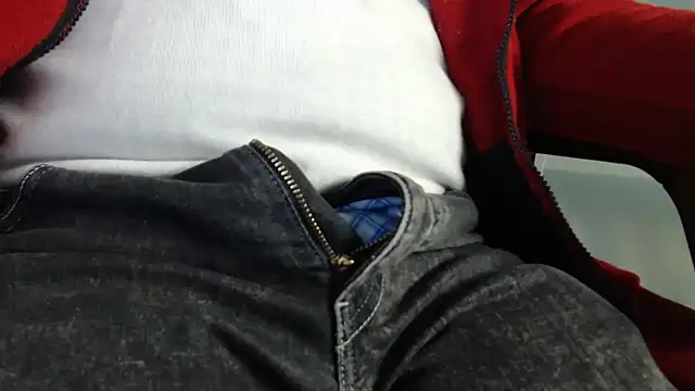 smoothandtiny online show from March 2025 07:32:02 AM