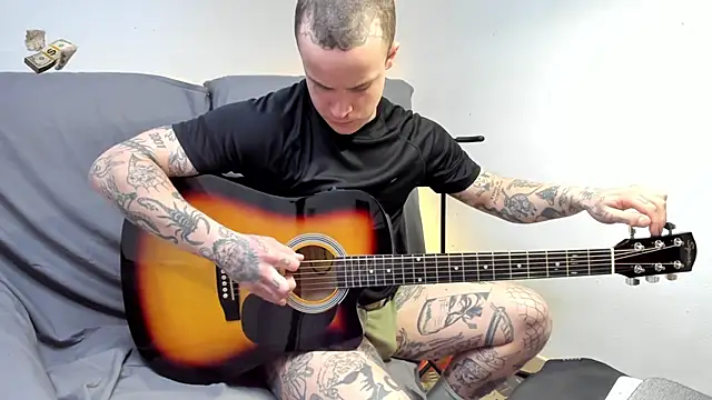 layneinchains online show from February 2026 06:33:02 PM