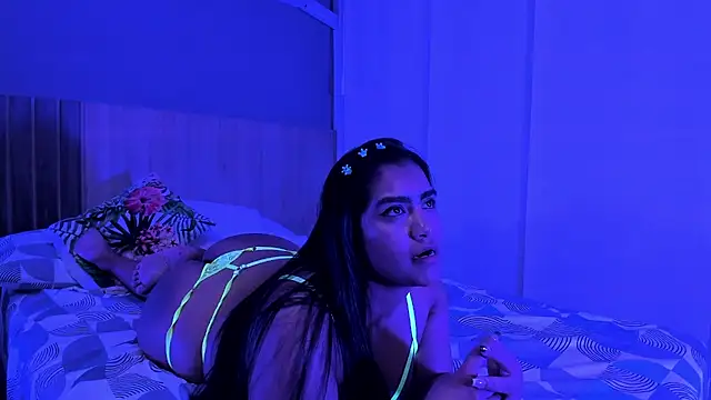 hannnasmith online show from November 2025 03:17:02 AM