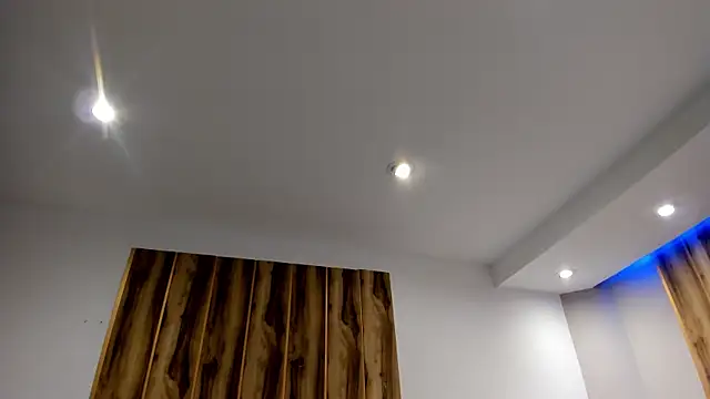 hannnasmith online show from June 2026 01:07:02 AM