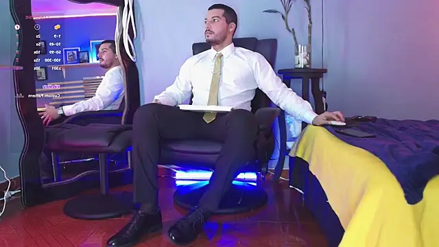 HenryBenso online show from December 2024 11:07:01 AM