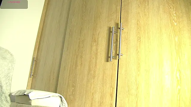 Snapshot of aidaadams chatting on November 2025 11:21:02 AM aidaadams online show from November 2025 11:21:02 AM