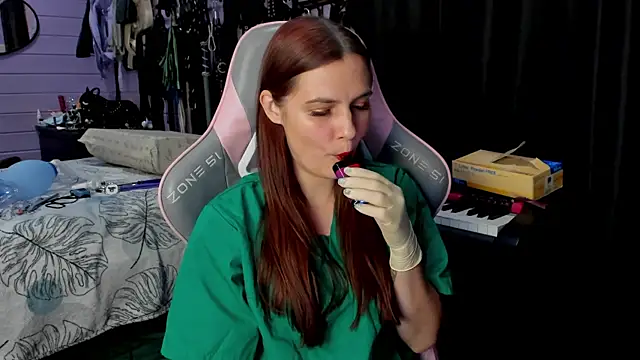 Stroynyash online show from November 2025 09:24:02 PM