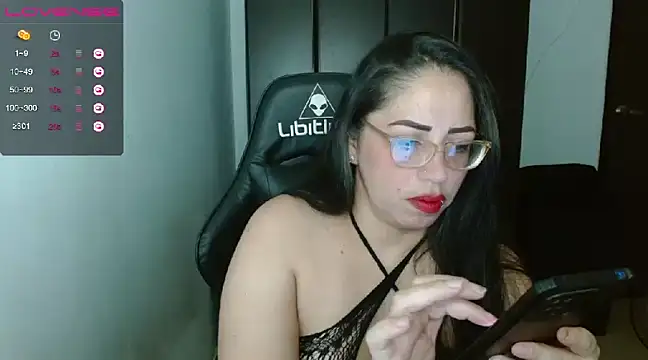 Snapshot of natashasmithe chatting on December 2024 07:32:02 PM natashasmithe online show from December 2024 07:32:02 PM
