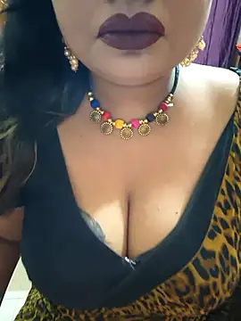 YR-SHIVANI online show from September 2025 06:13:01 AM