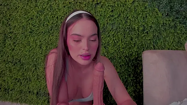 Abby-me online show from February 2025 12:50:01 PM