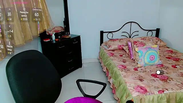 Lily Benet1 online show from October 2025 11:21:02 AM