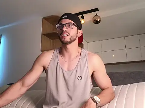 Snapshot of Phantom_Bigger1 chatting on January 2026 08:12:01 PM Phantom Bigger1 online show from January 2026 08:12:01 PM