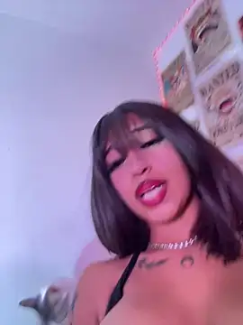 Snapshot of Hot_sophie_ chatting on June 2026 05:12:01 AM Hot sophie online show from June 2026 05:12:01 AM
