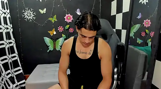 Brunocuttie94 online show from February 2025 05:30:01 PM